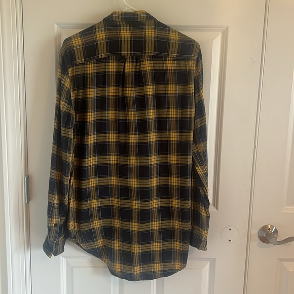 Men's PacSun Black and Yellow Button Up Size Medium Longer Style - Picture 6 of 10